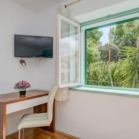 Apartman Lady *