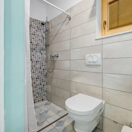 Lady Апартаменти *