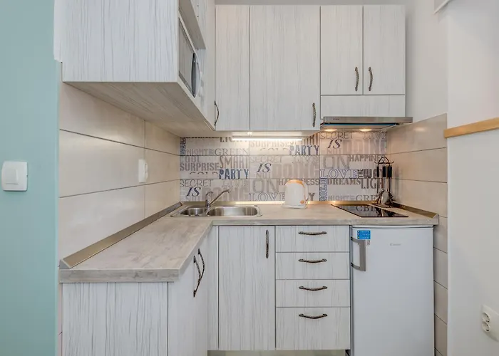 Lady, Cute In Quiet Area